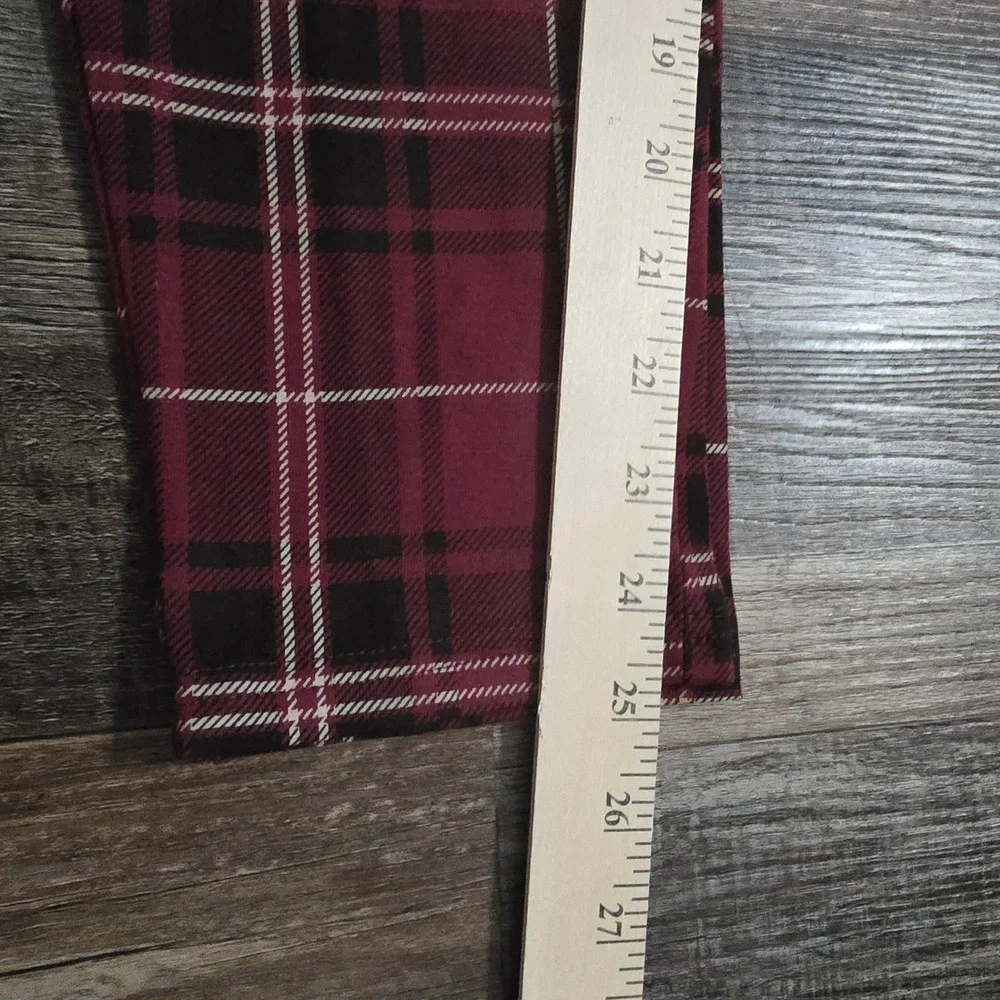 Torrid Mid Rise Tapered Leg Premium Leggings Plaid Size 2 Punk Gothic